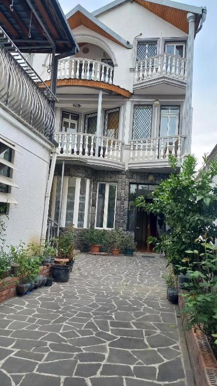 Mariel Hotel Tbilisi Exterior photo